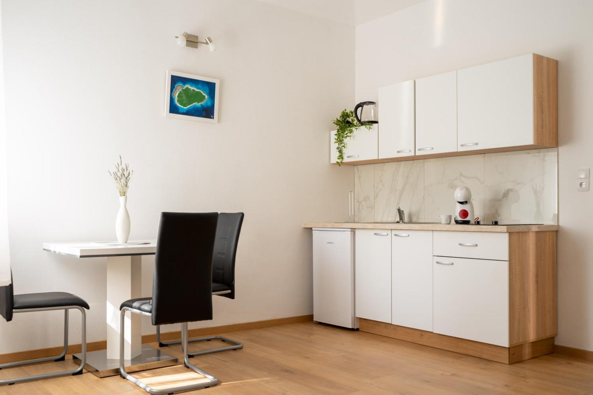 Korkyra Fit Suites -Free Gym Korcula Town Room photo